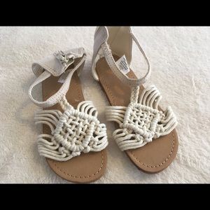 Old Navy sandals 10